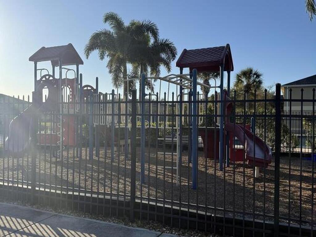 2705 Revolution Street, Melbourne, FL 32935