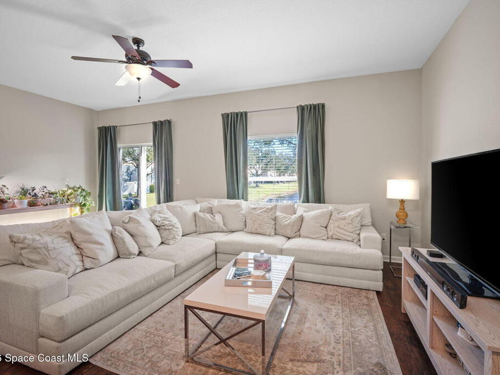 2550 Revolution Street, Melbourne, FL 32935