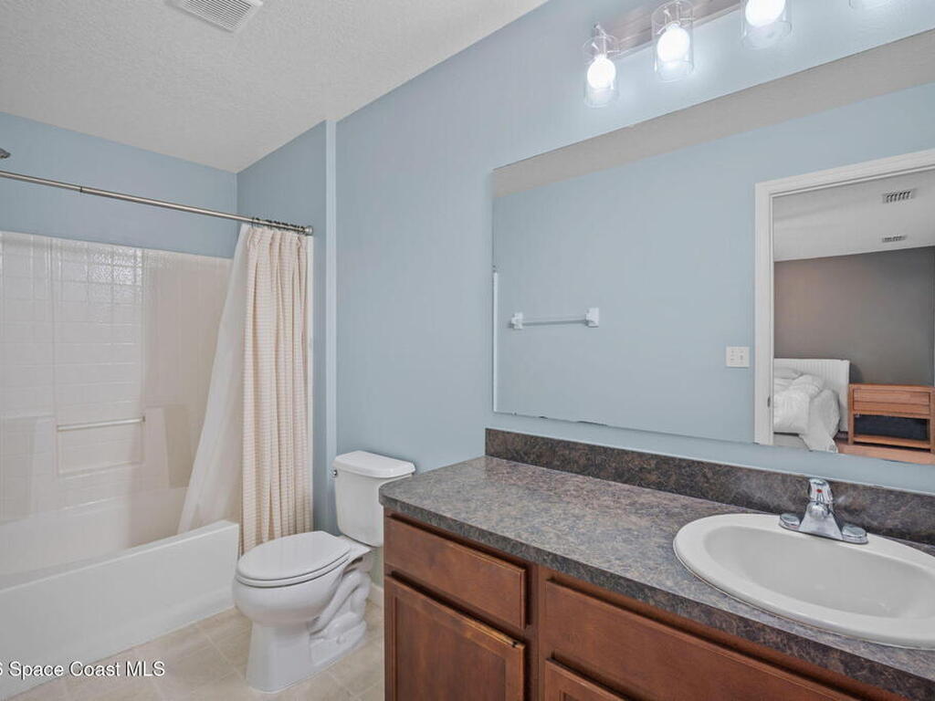 2550 Revolution Street, Melbourne, FL 32935