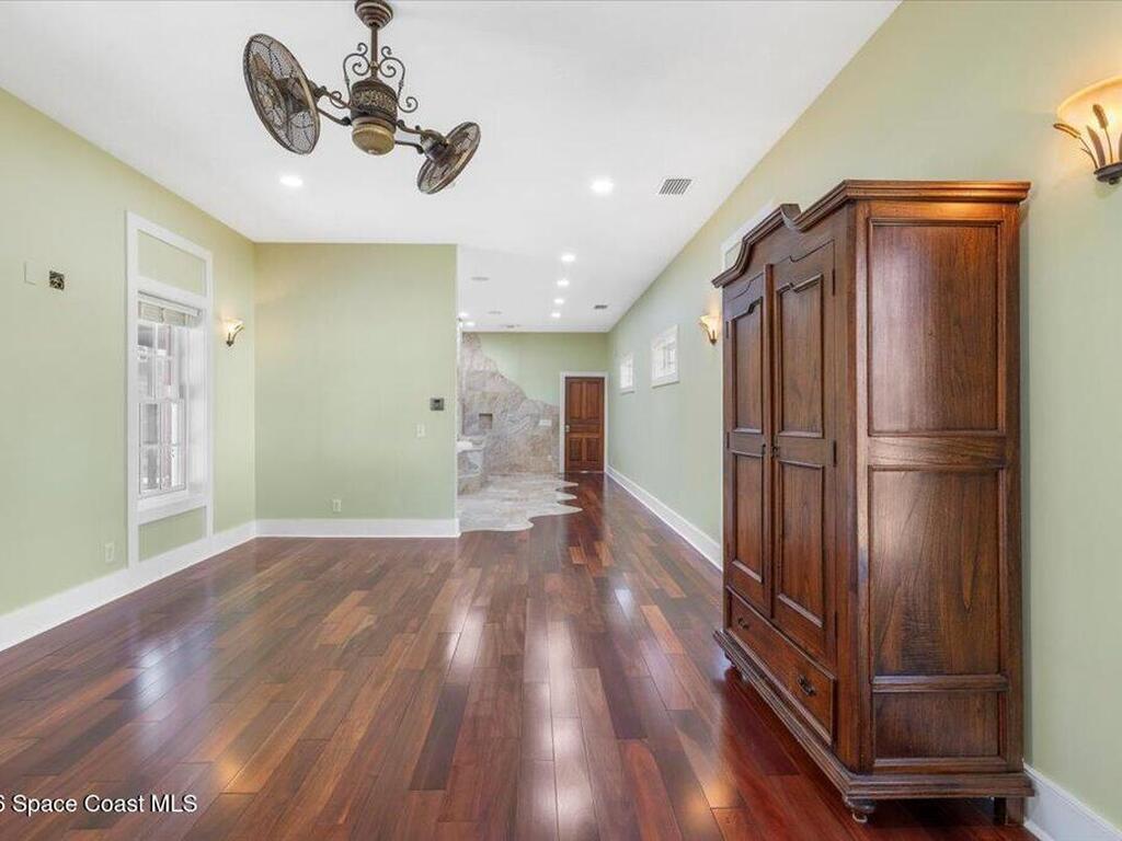 531 Sunset Boulevard, Melbourne Beach, FL 32951