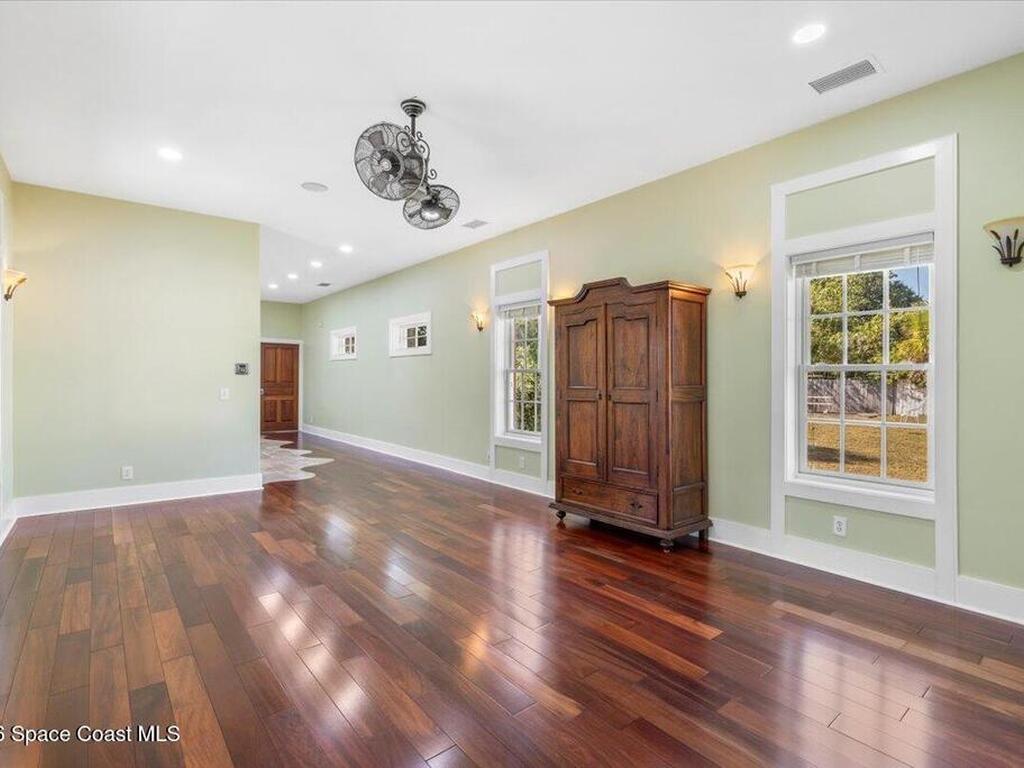 531 Sunset Boulevard, Melbourne Beach, FL 32951