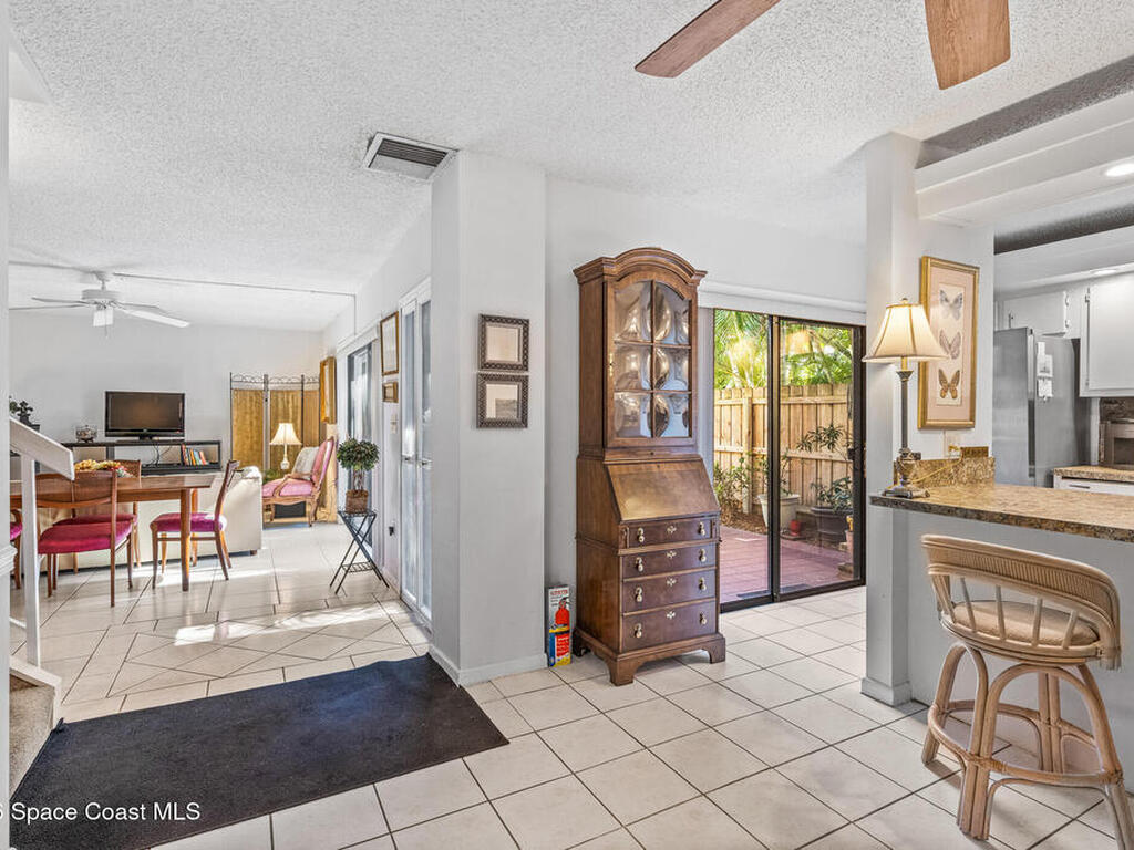 1166 6th Avenue, Vero Beach, FL 32960