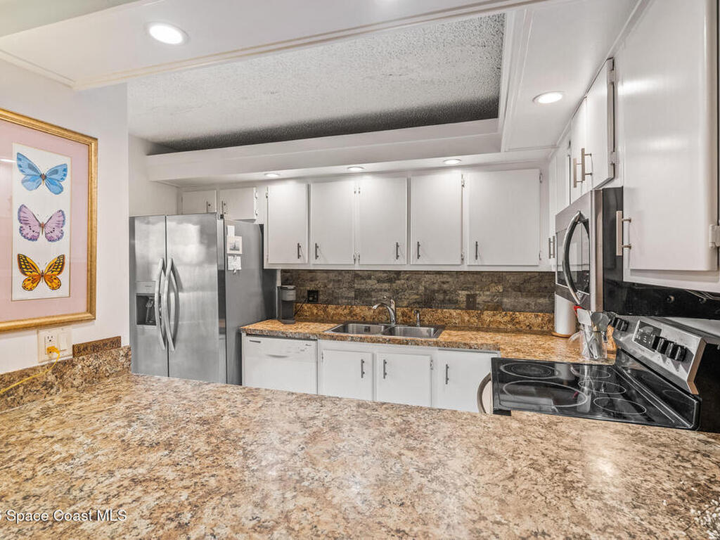 1166 6th Avenue, Vero Beach, FL 32960