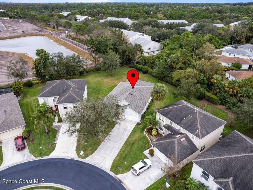 2551 12th Square, Vero Beach, FL 32968
