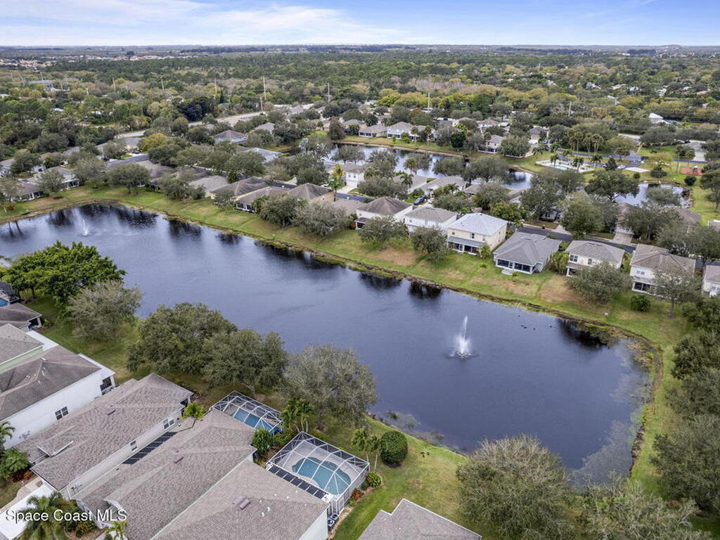 2551 12th Square, Vero Beach, FL 32968