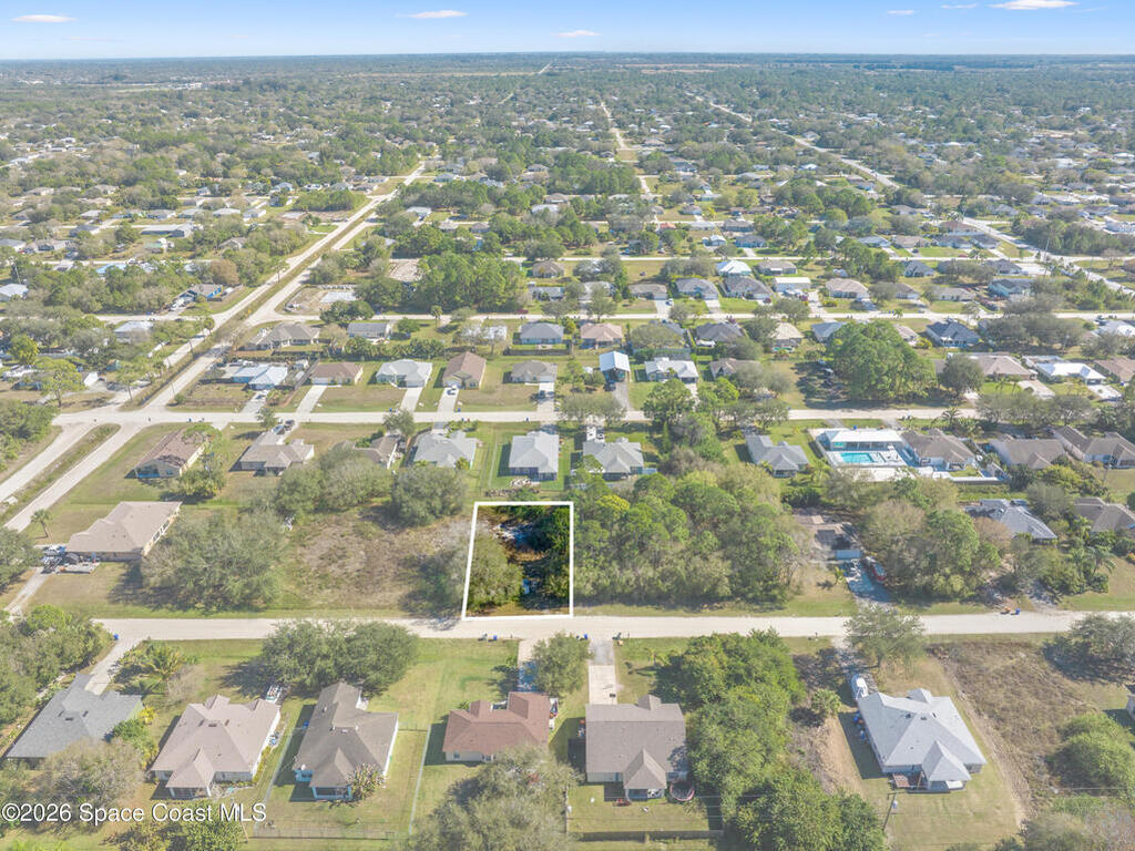 8446 104th Court, Vero Beach, FL 32967