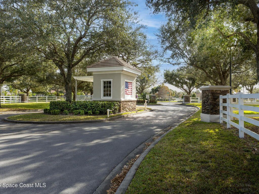 575 Stoney Brook Farm Court, Vero Beach, FL 32968