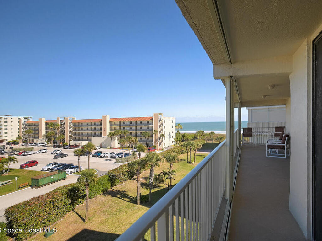 850 N Atlantic Avenue, Cocoa Beach, FL 32931
