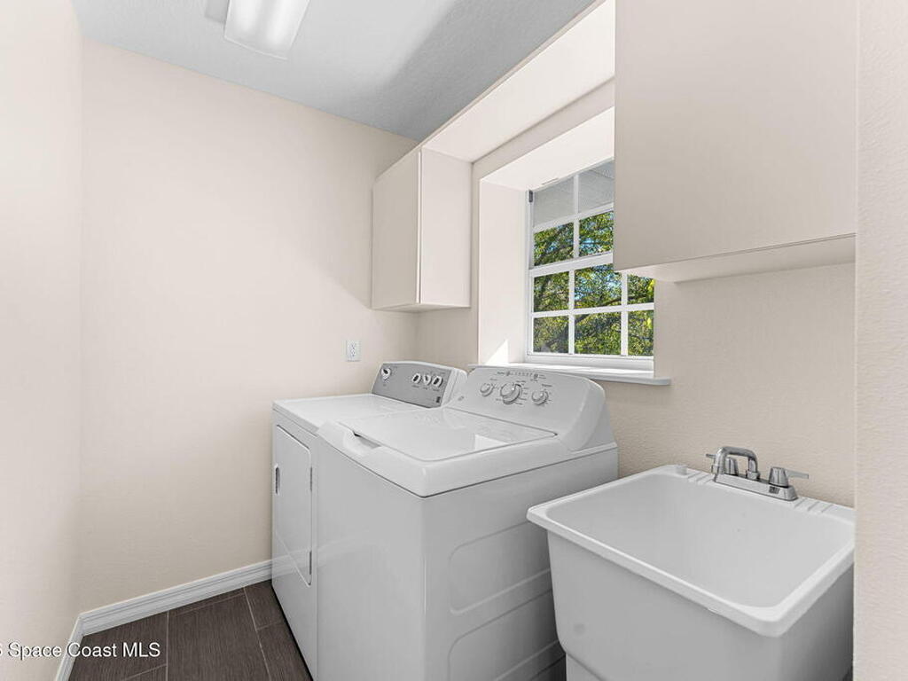 1325 Chase Hammock Road, Merritt Island, FL 32953