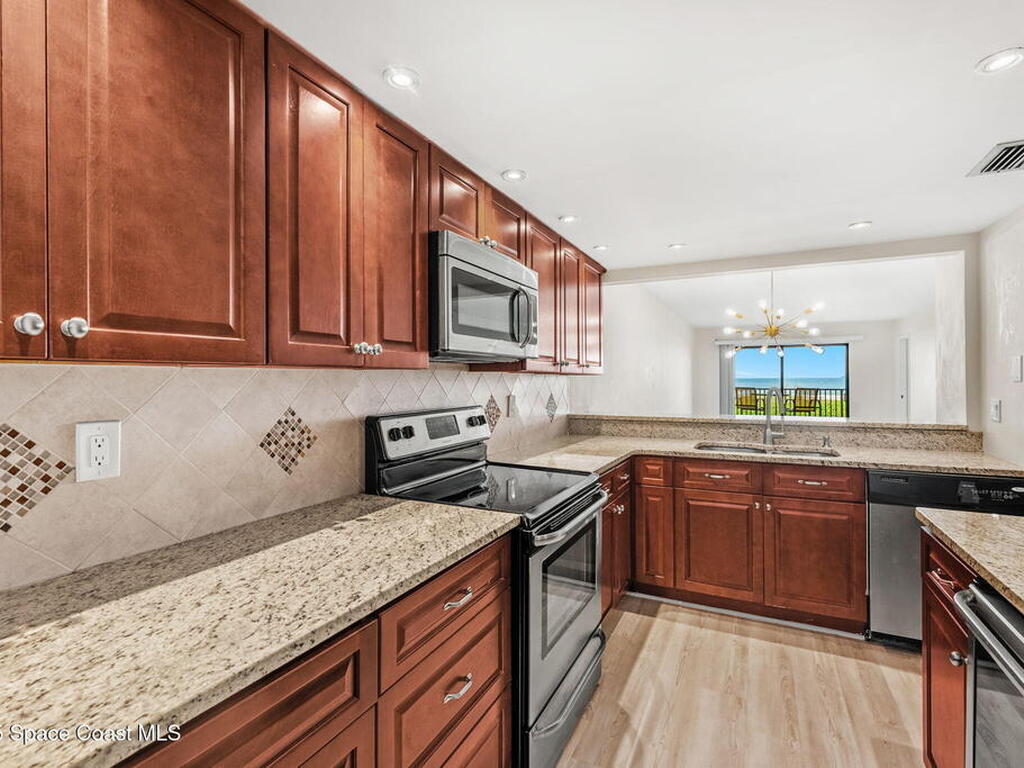 8496 Ridgewood Avenue, Cape Canaveral, FL 32920