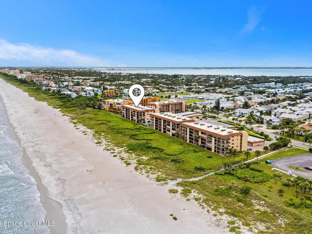 8496 Ridgewood Avenue, Cape Canaveral, FL 32920