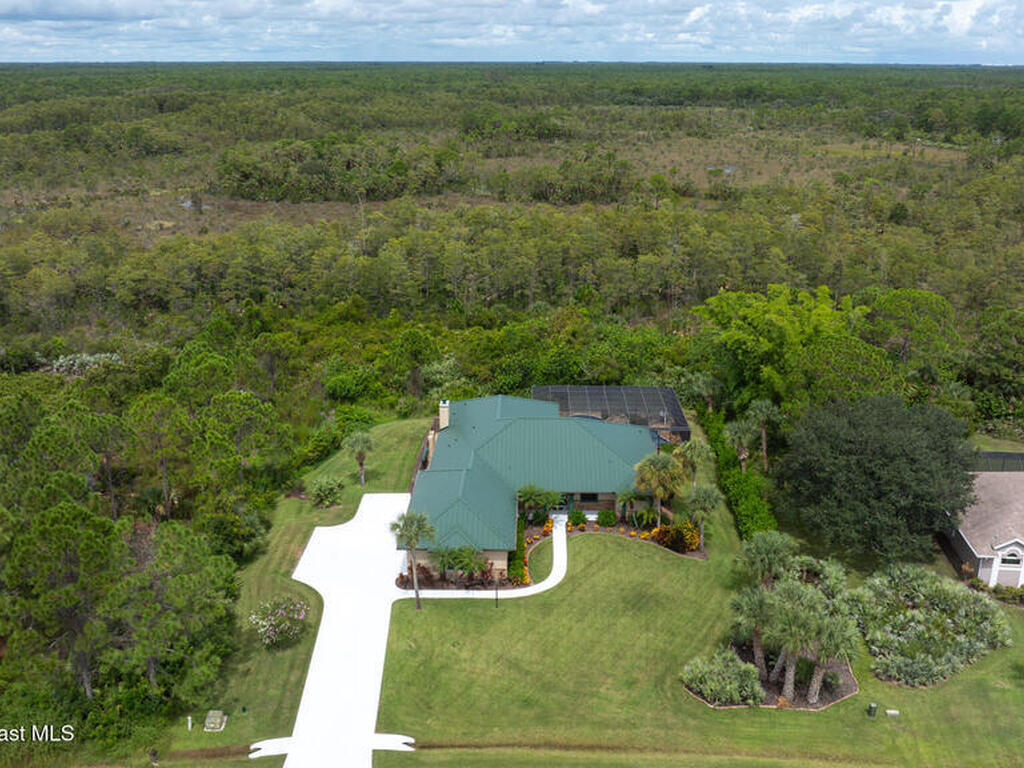 5627 Cypress Creek Drive, Grant, FL 32949