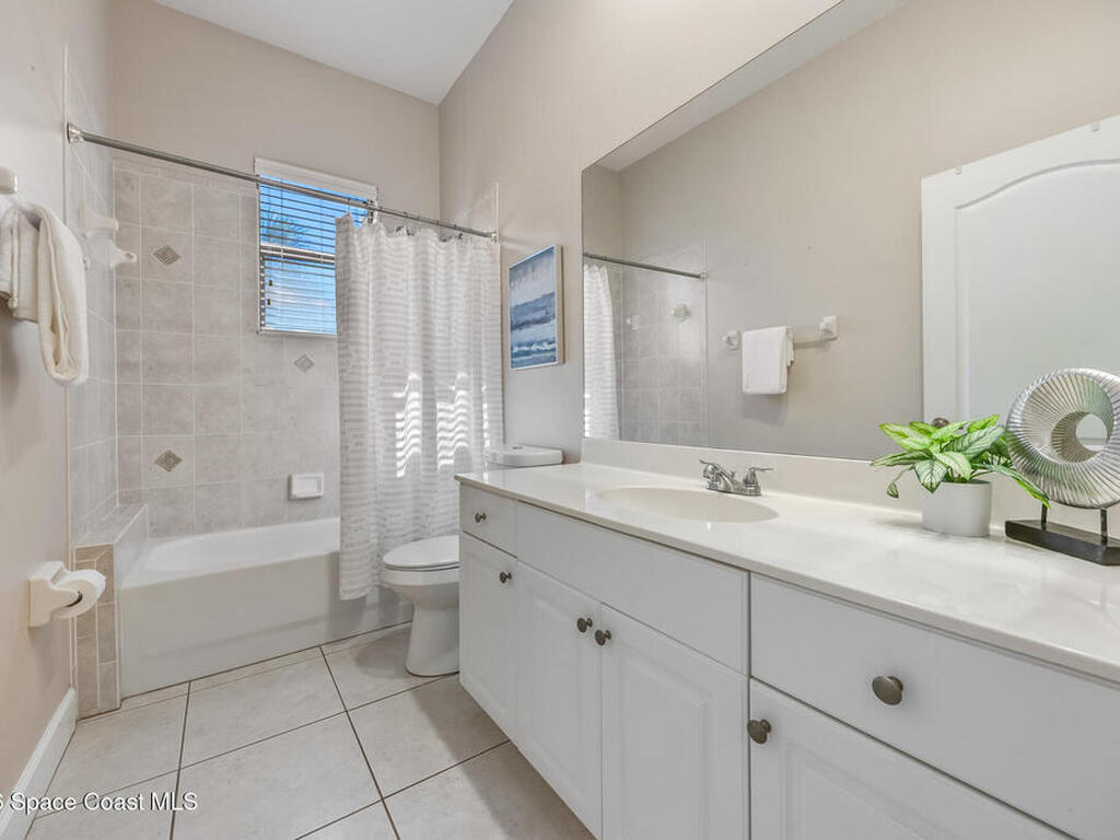 5627 Cypress Creek Drive, Grant, FL 32949