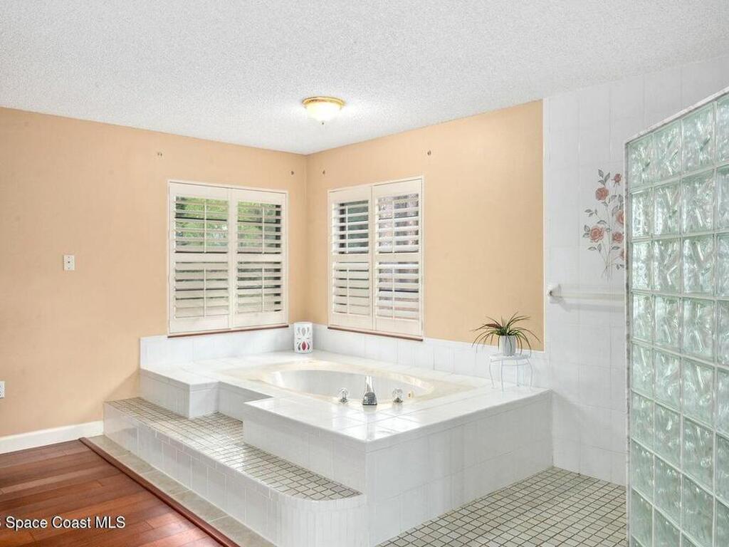 7370 Turkey Point Drive, Titusville, FL 32780