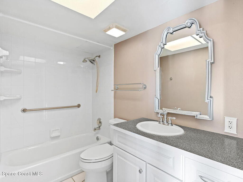 877 N Highway A1a, Indialantic, FL 32903