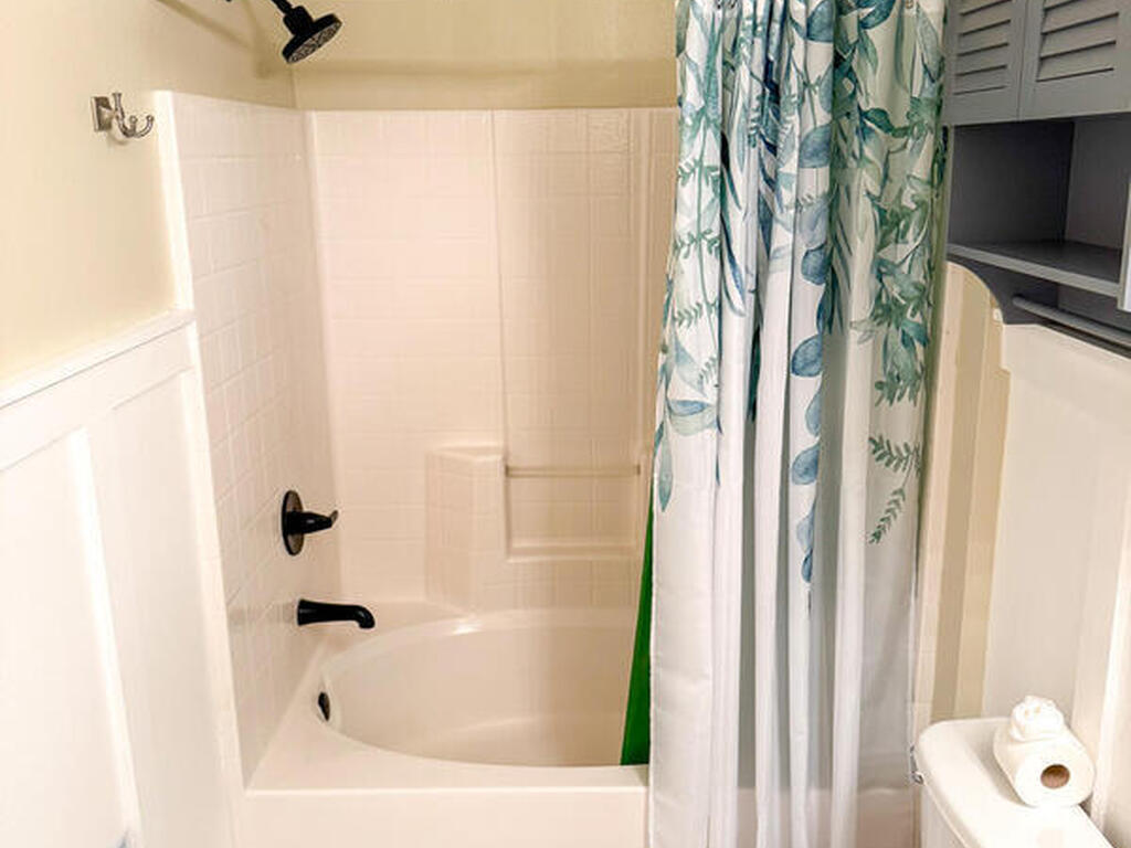 2500 Revolution Street, Melbourne, FL 32935