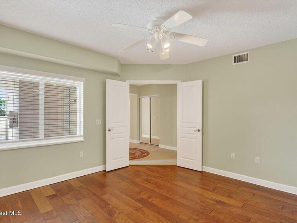 2065 Jimmy Buffett Mem Highway, Indian Harbour Beach, FL 32937