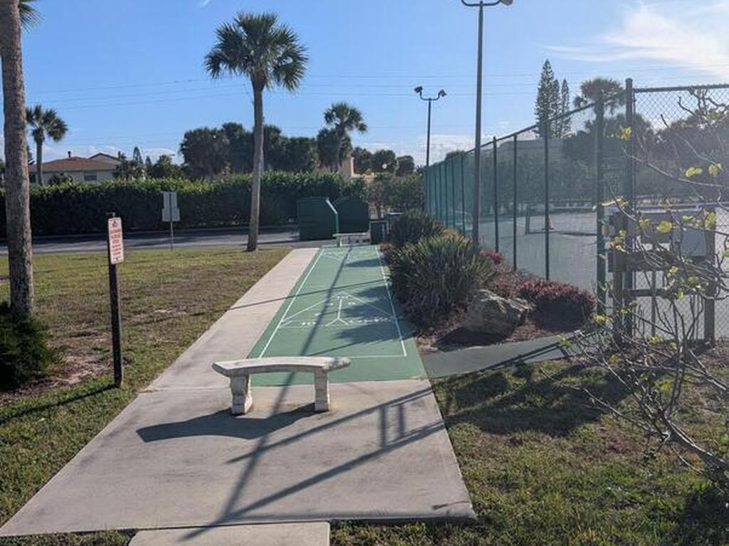 180 Paradise Boulevard, Melbourne, FL 32903