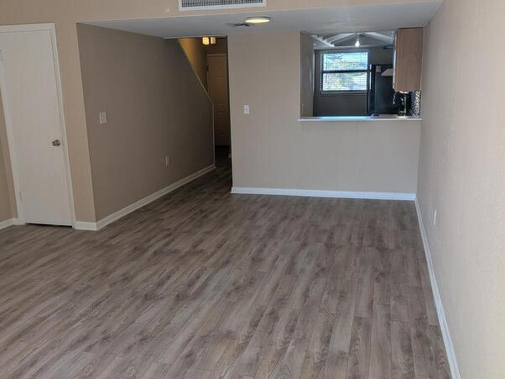 180 Paradise Boulevard, Melbourne, FL 32903