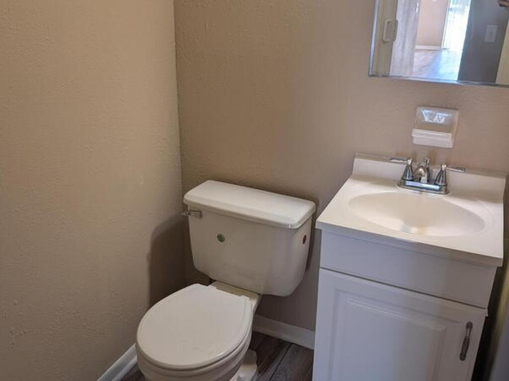 180 Paradise Boulevard, Melbourne, FL 32903