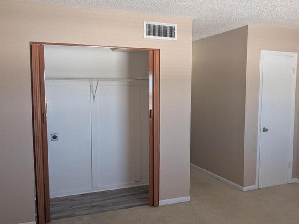 180 Paradise Boulevard, Melbourne, FL 32903