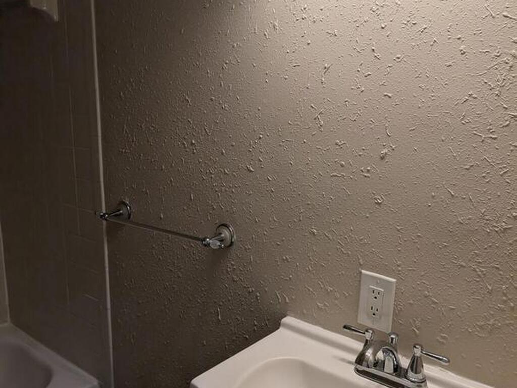 180 Paradise Boulevard, Melbourne, FL 32903