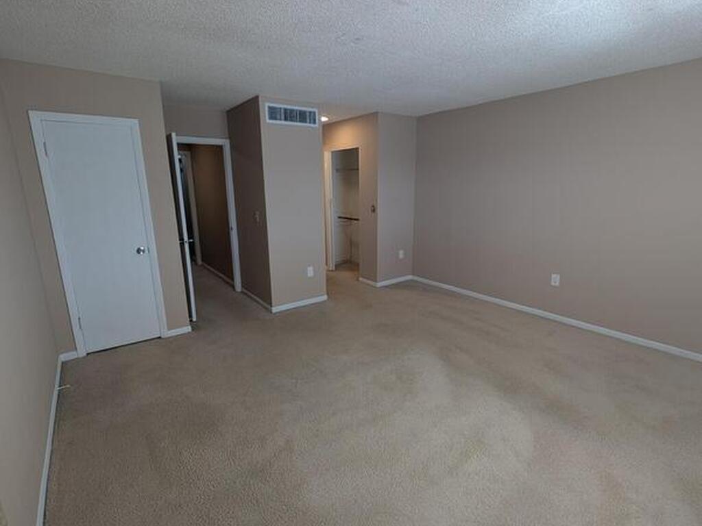 180 Paradise Boulevard, Melbourne, FL 32903