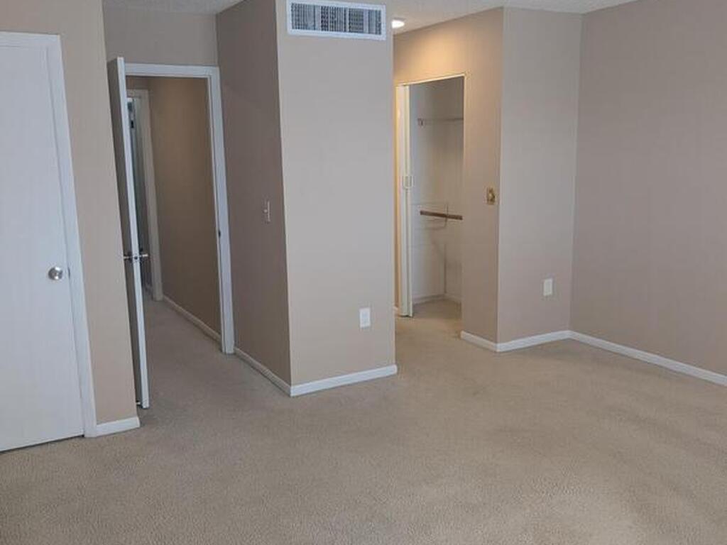 180 Paradise Boulevard, Melbourne, FL 32903