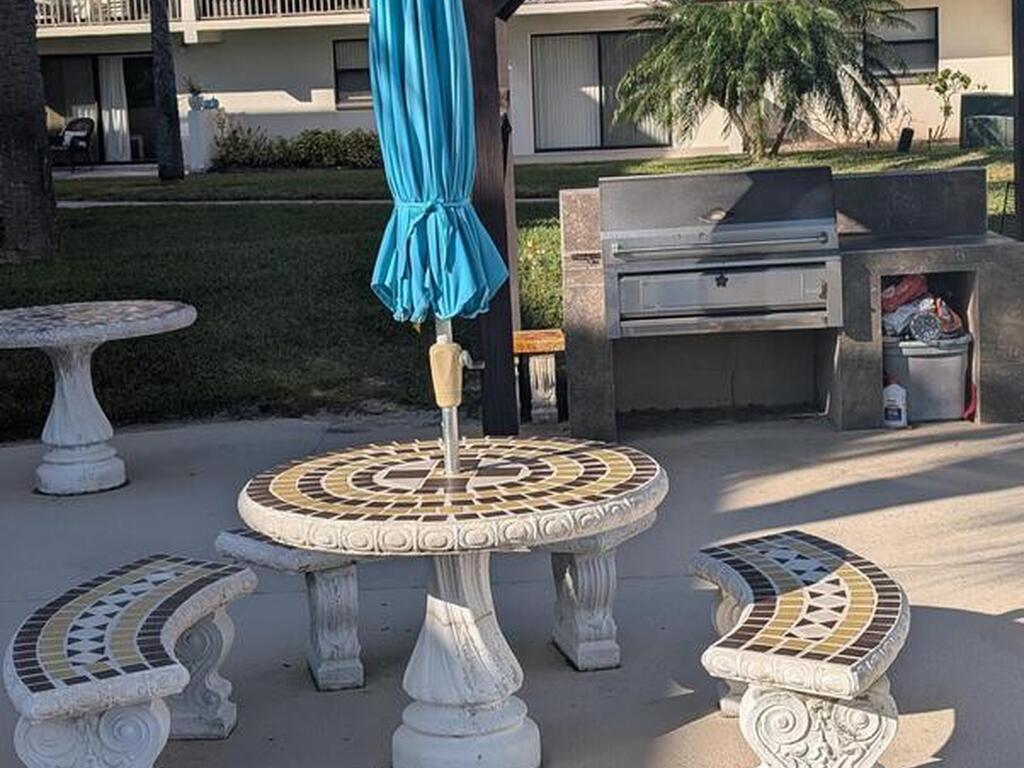 180 Paradise Boulevard, Melbourne, FL 32903