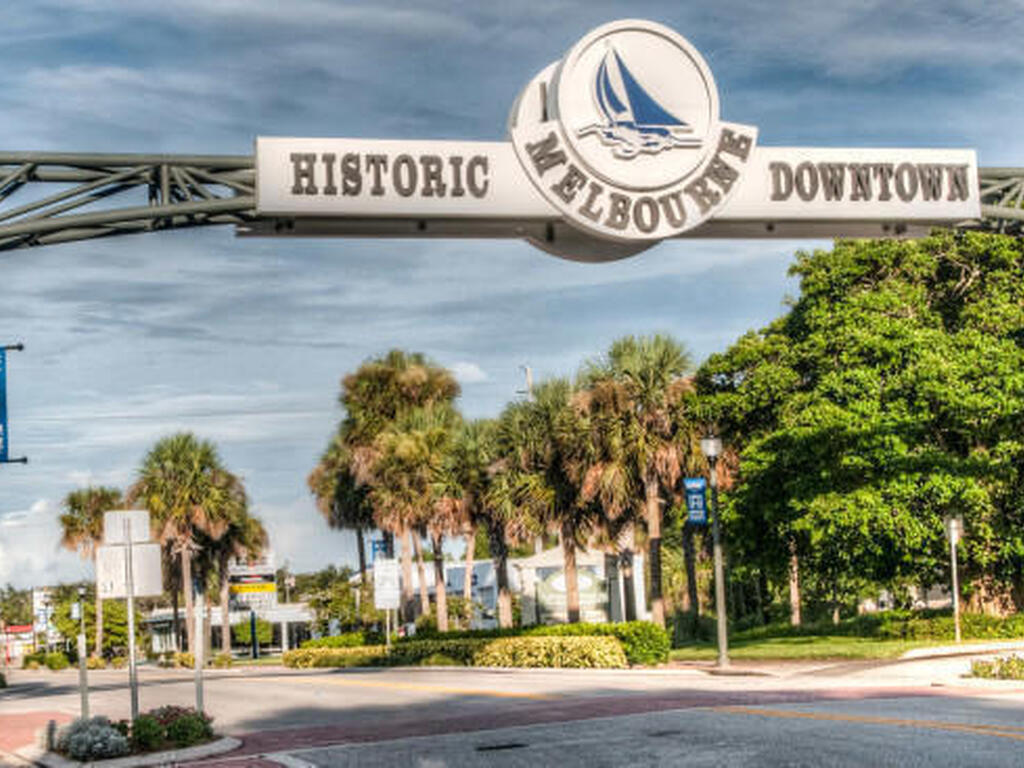 180 Paradise Boulevard, Melbourne, FL 32903