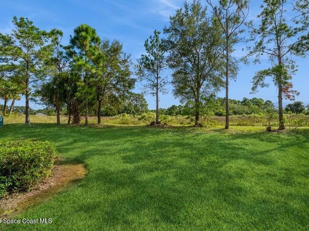 530 Remington Green Drive, Palm Bay, FL 32909