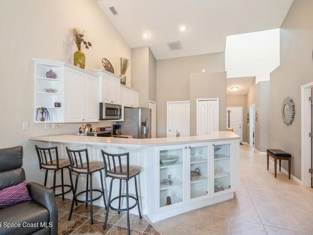 530 Remington Green Drive, Palm Bay, FL 32909