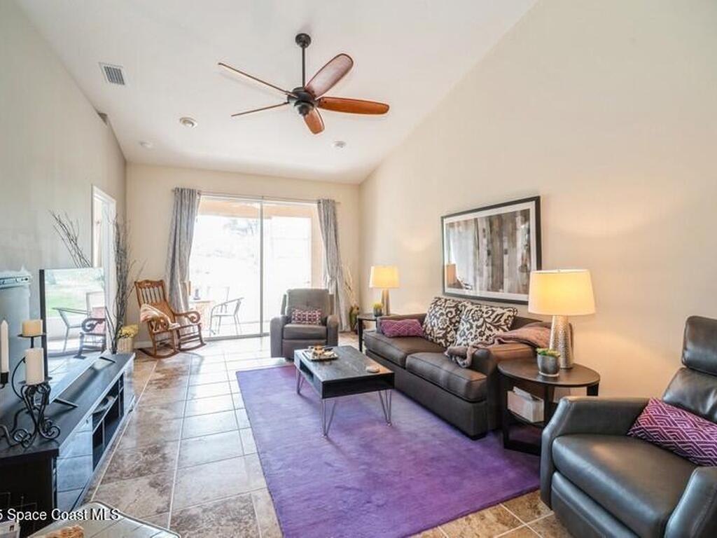 530 Remington Green Drive, Palm Bay, FL 32909