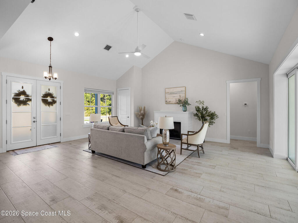 7035 Indian River Boulevard, Grant, FL 32949