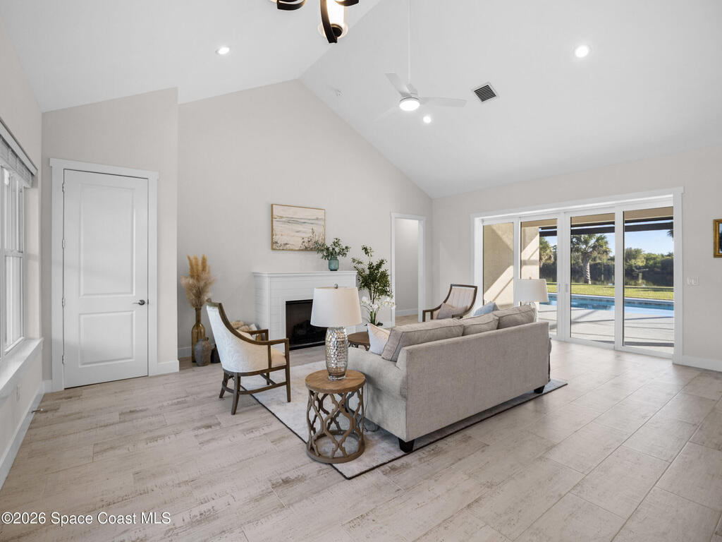 7035 Indian River Boulevard, Grant, FL 32949