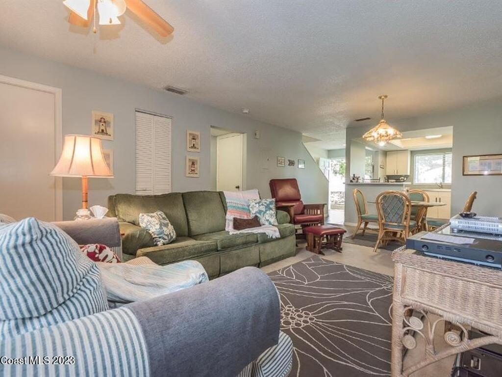 917 Coquina Lane, Vero Beach, FL 32963