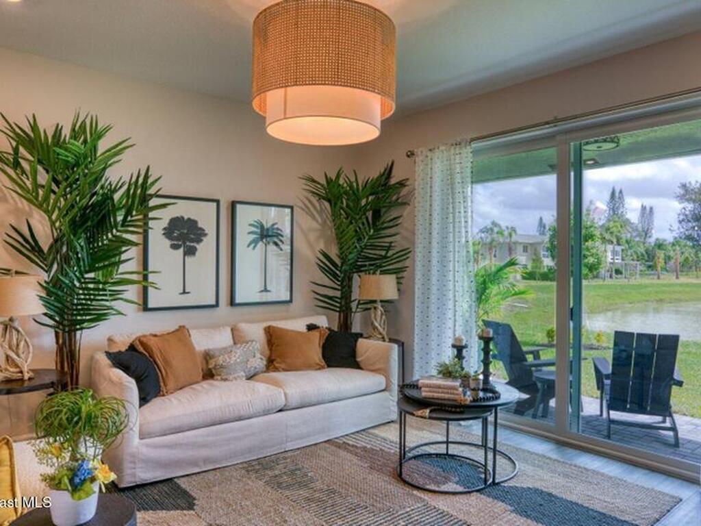 1411 Miraflores Trail, Palm Bay, FL 32907