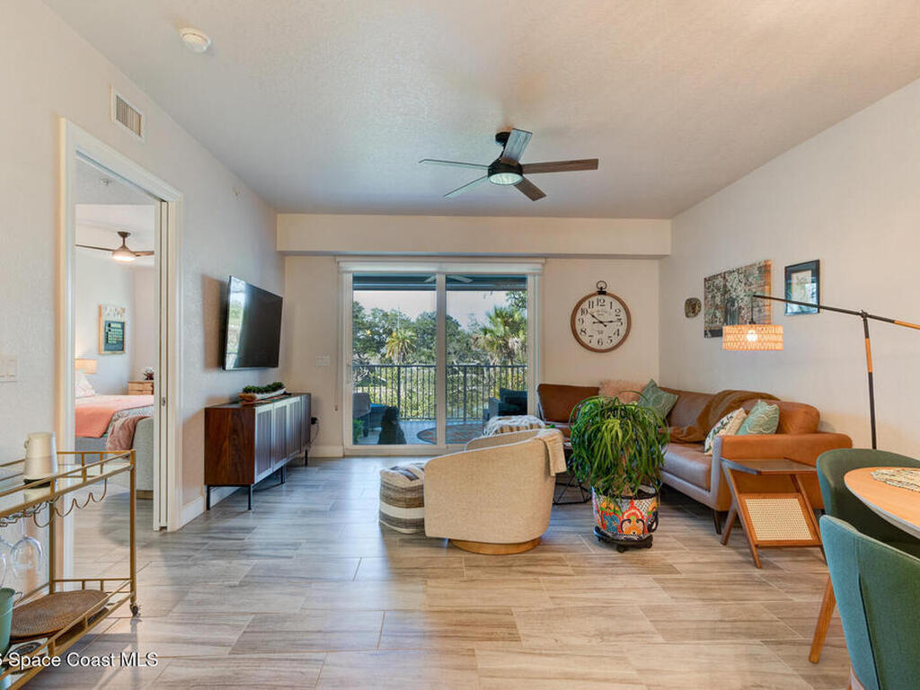 3 Riverwalk Drive, New Smyrna Beach, FL 32169