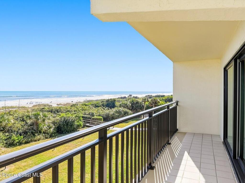 3060 N Atlantic Avenue, Cocoa Beach, FL 32931