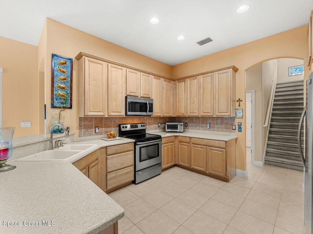 1811 Admiralty Boulevard, Rockledge, FL 32955