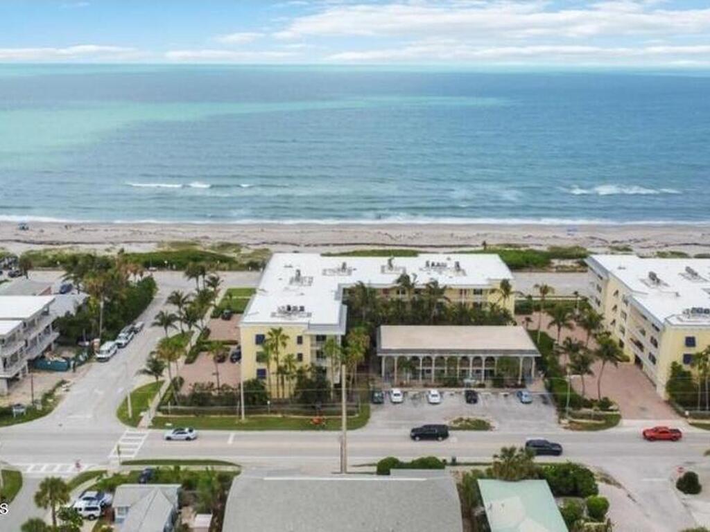 1 Eighth Avenue, Indialantic, FL 32903