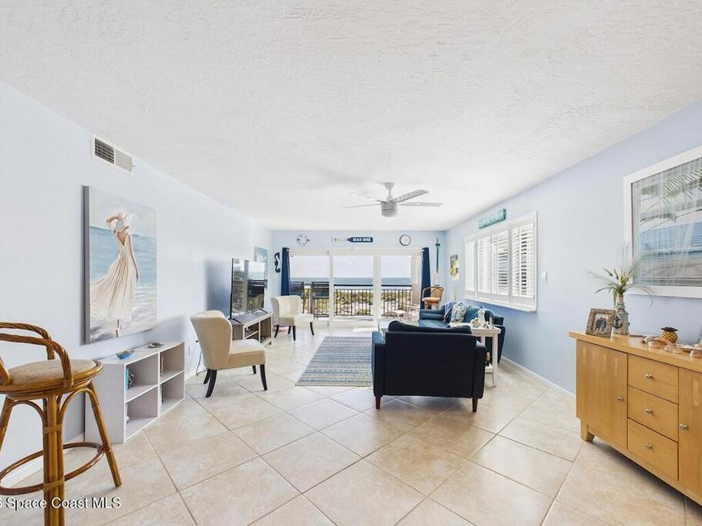 1305 S Atlantic Avenue, Cocoa Beach, FL 32931