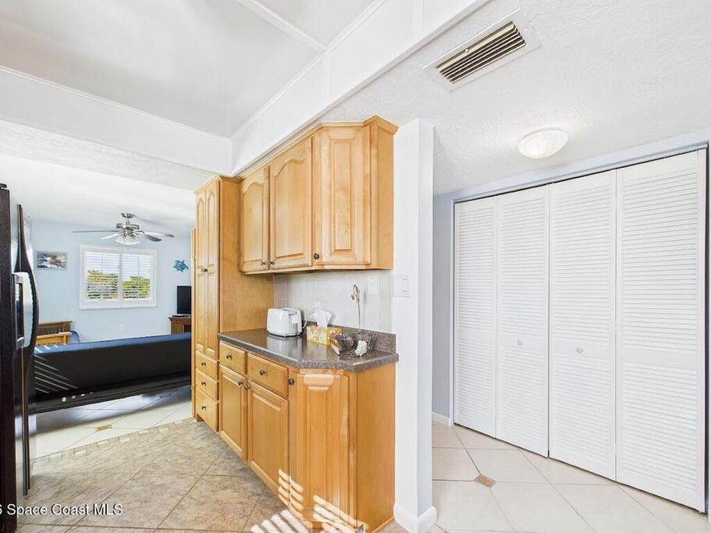 1305 S Atlantic Avenue, Cocoa Beach, FL 32931