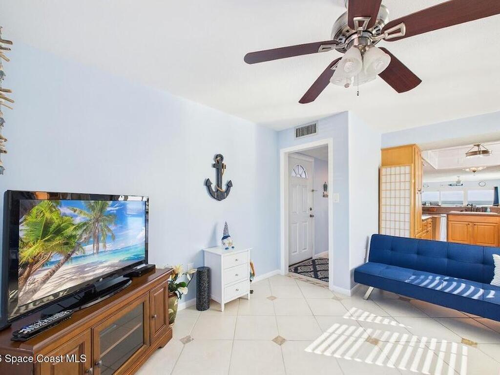 1305 S Atlantic Avenue, Cocoa Beach, FL 32931
