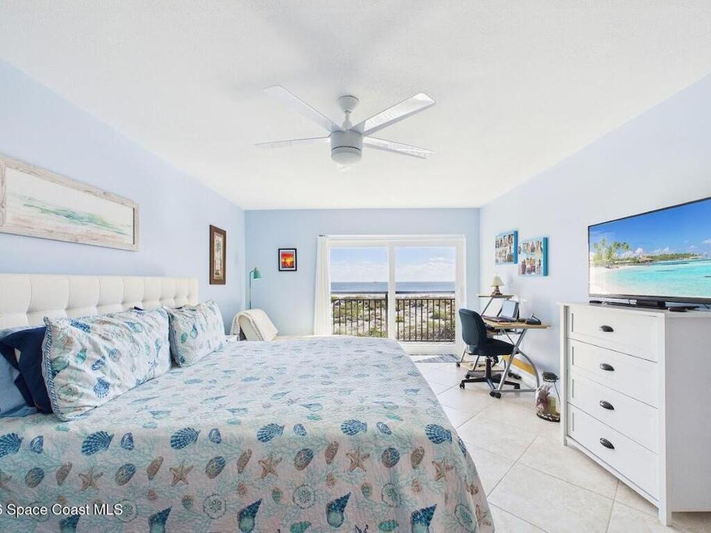 1305 S Atlantic Avenue, Cocoa Beach, FL 32931