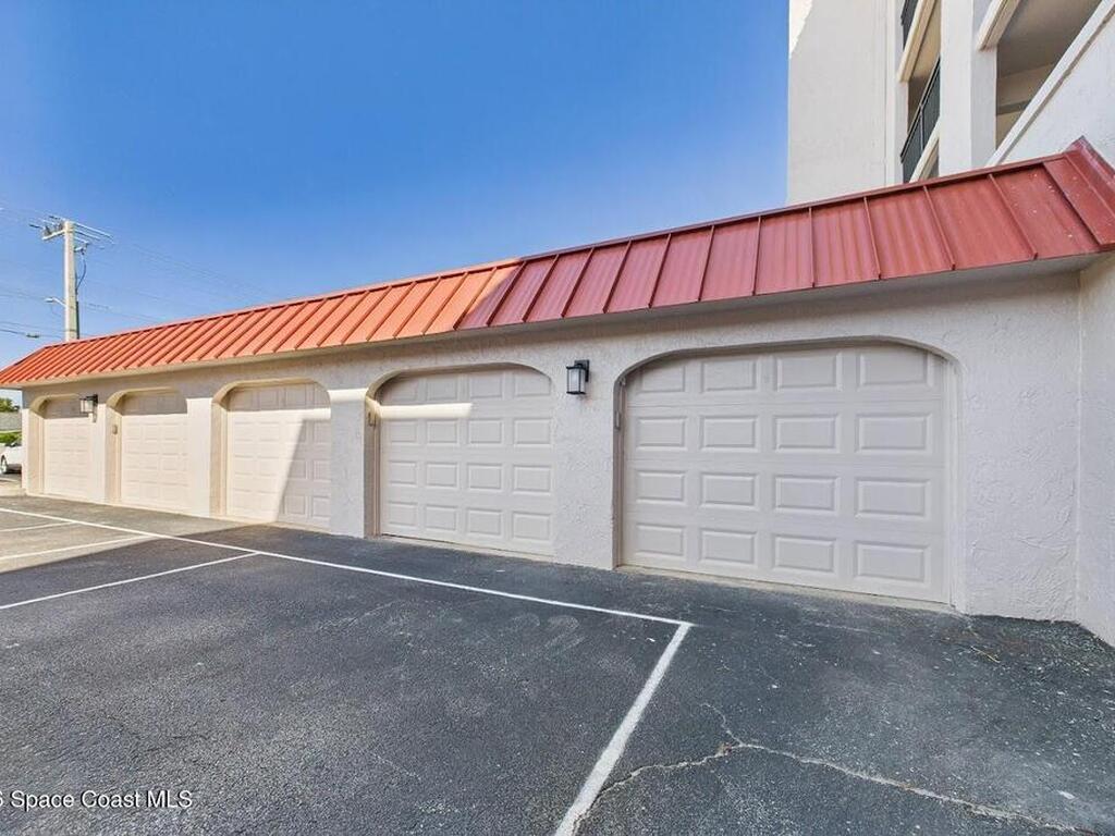 1305 S Atlantic Avenue, Cocoa Beach, FL 32931