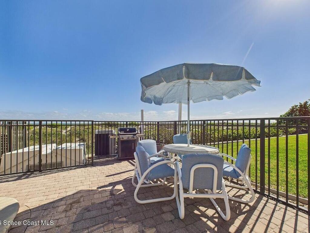 1305 S Atlantic Avenue, Cocoa Beach, FL 32931