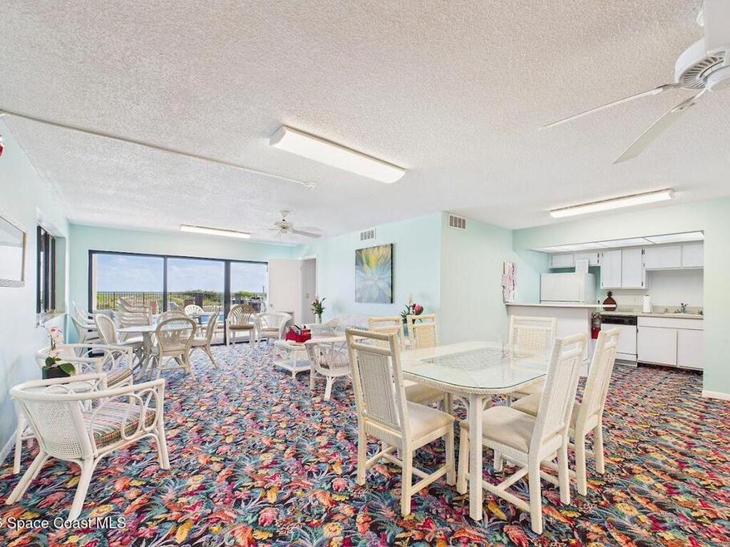 1305 S Atlantic Avenue, Cocoa Beach, FL 32931