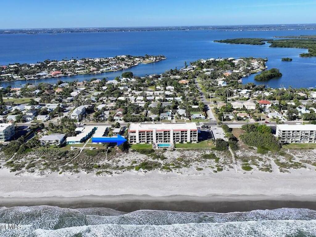 1305 S Atlantic Avenue, Cocoa Beach, FL 32931