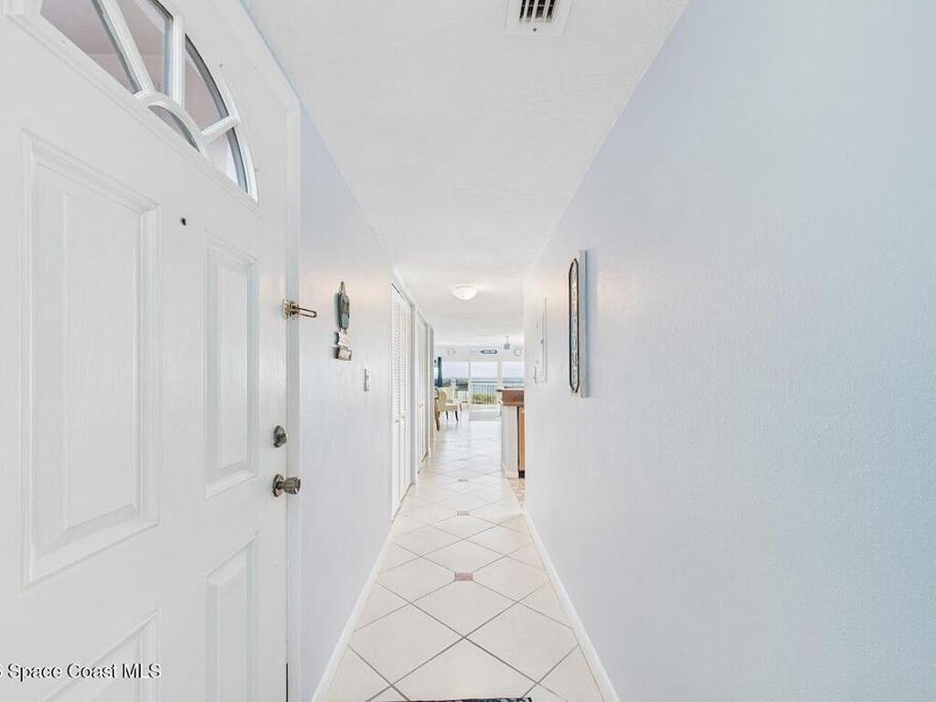 1305 S Atlantic Avenue, Cocoa Beach, FL 32931